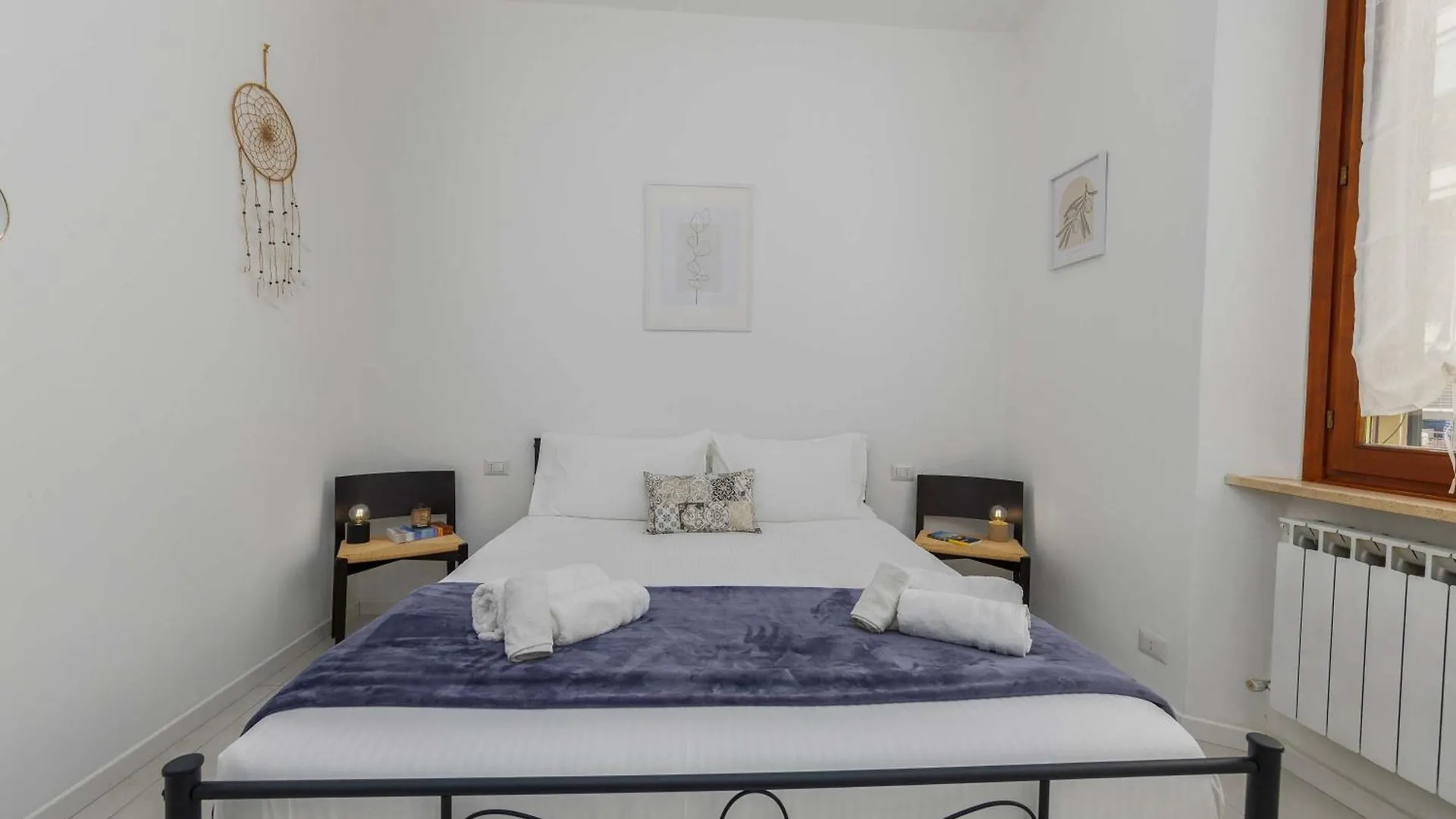 White Sage - Lake Como Paradise 0*,